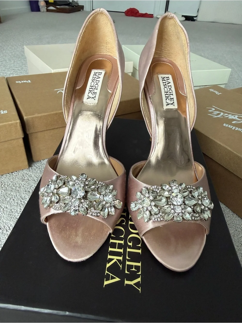 Badgley Mischka Pink Heels size 8